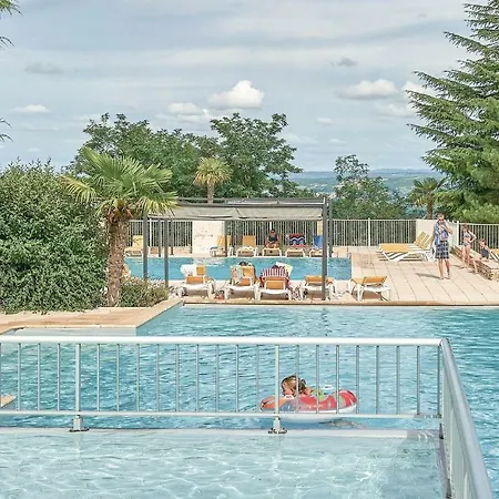 Four Bedroom Holiday In Lanzac * Cantaloube